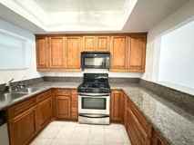 2905 Montrose Ave - Photo 1 of 1