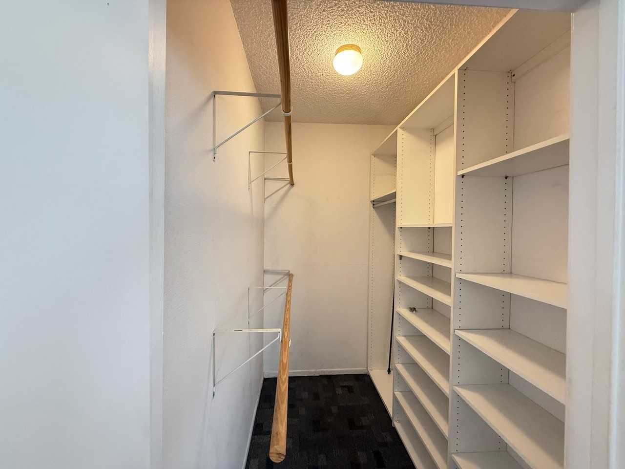 2905 Montrose Ave - Photo 7 of 16