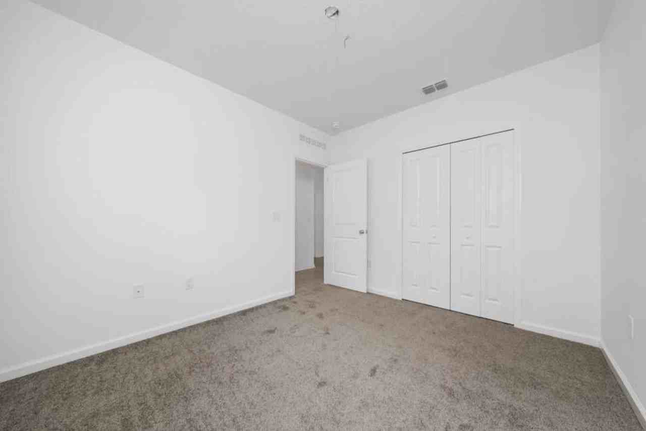 5625 5625 Le Marin Way, Kissimmee FL 34758 - Photo 5 of 24
