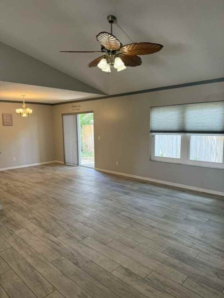 6633 Foxmoor Dr - Photo 2 of 16