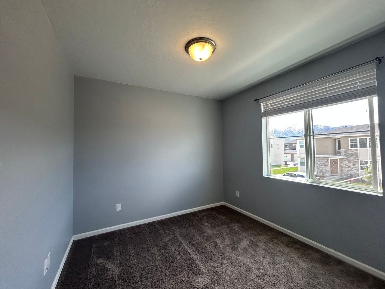 1286 E 1700 N - Photo 5 of 14