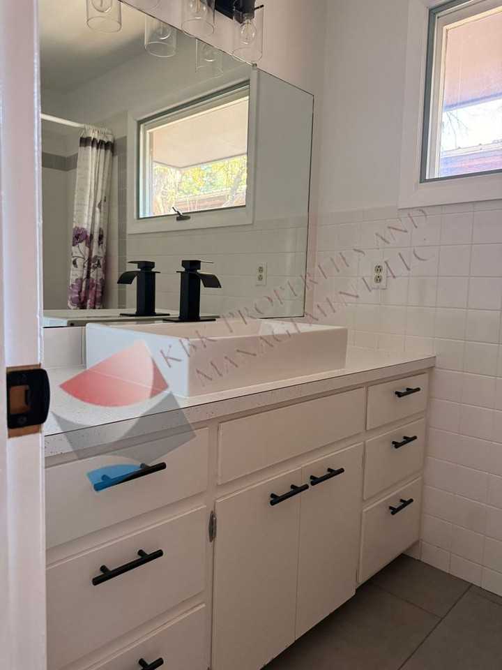 82 Monterey Ave - Photo 5 of 12