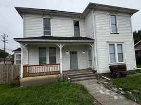 910 8th ST - Photo 1 of 1
