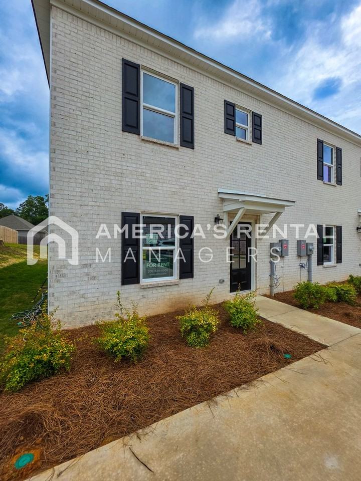 85 Park Dr S - Photo 4 of 37