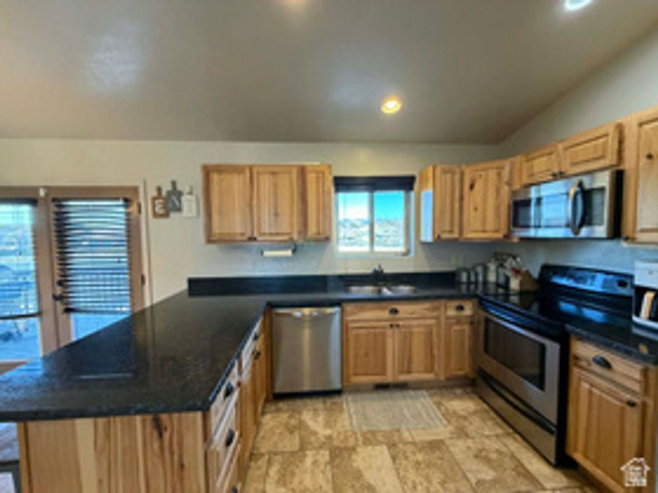 2095 W 4100 N - Photo 6 of 22