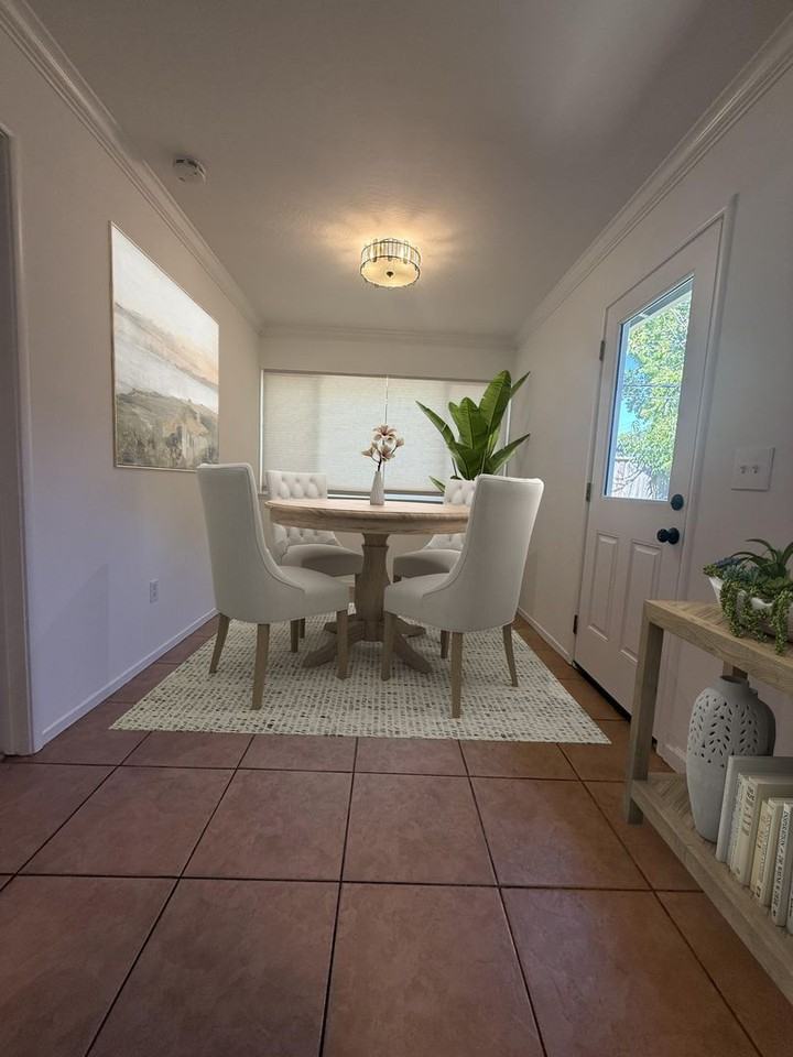 2929 Burnece St - Photo 3 of 12