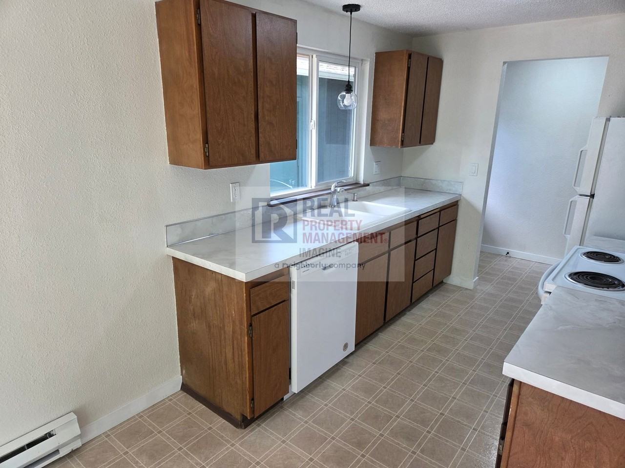 2040 Aqua Ct Nw - Photo 4 of 18