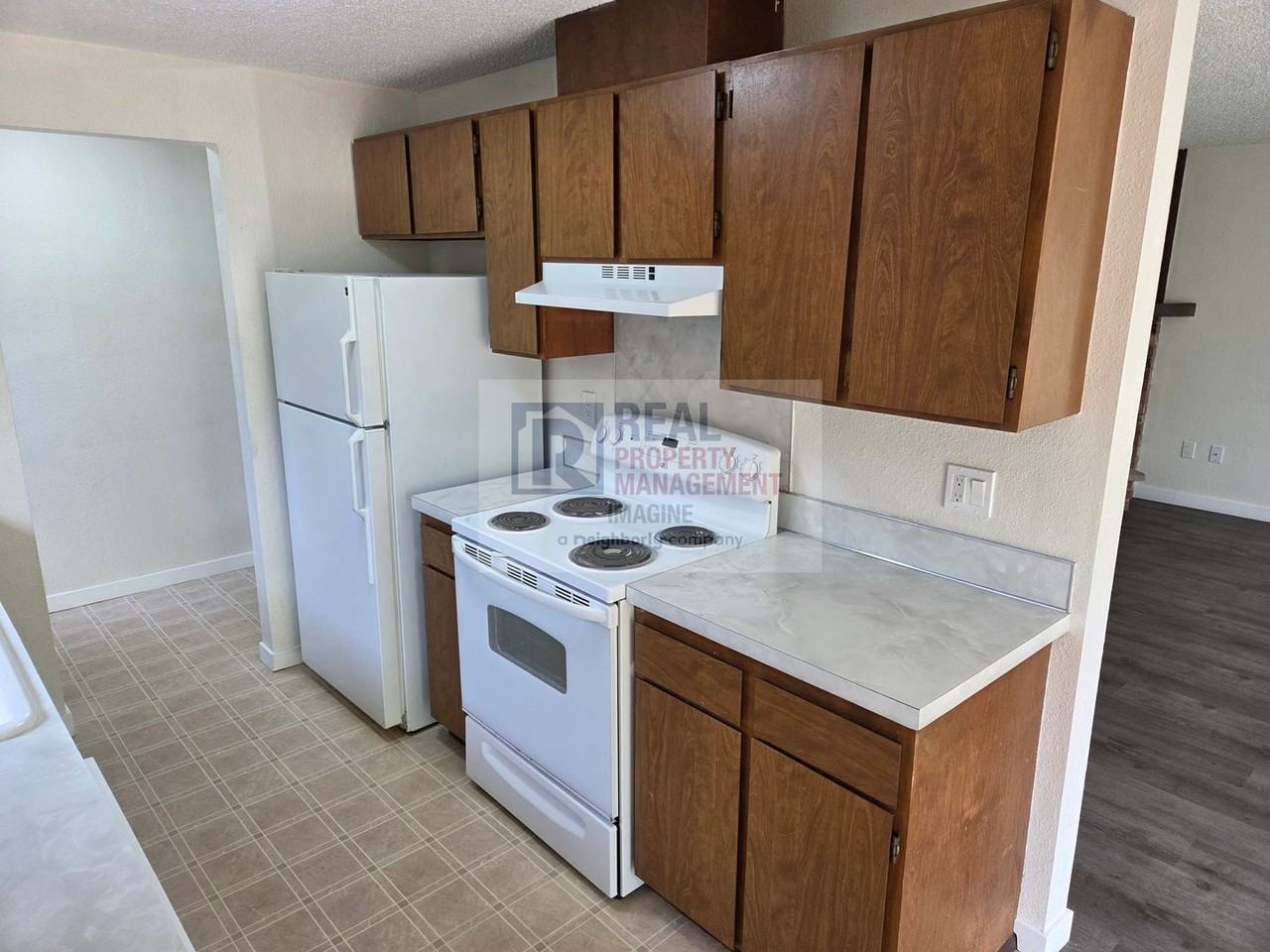 2040 Aqua Ct Nw - Photo 5 of 18