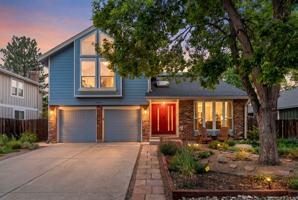featured image of 10217 Julian St