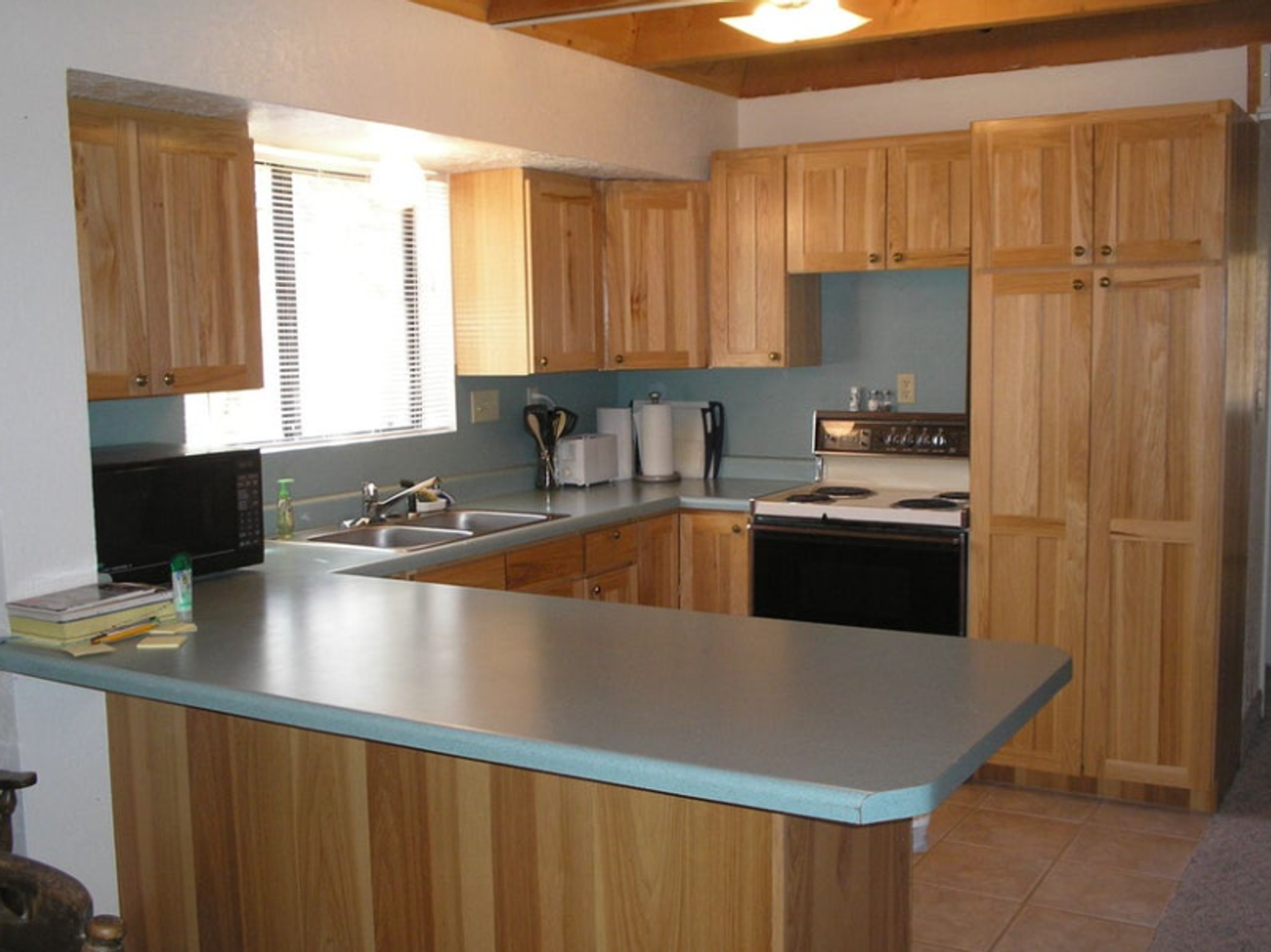 188 Orchard Dr - Photo 3 of 9
