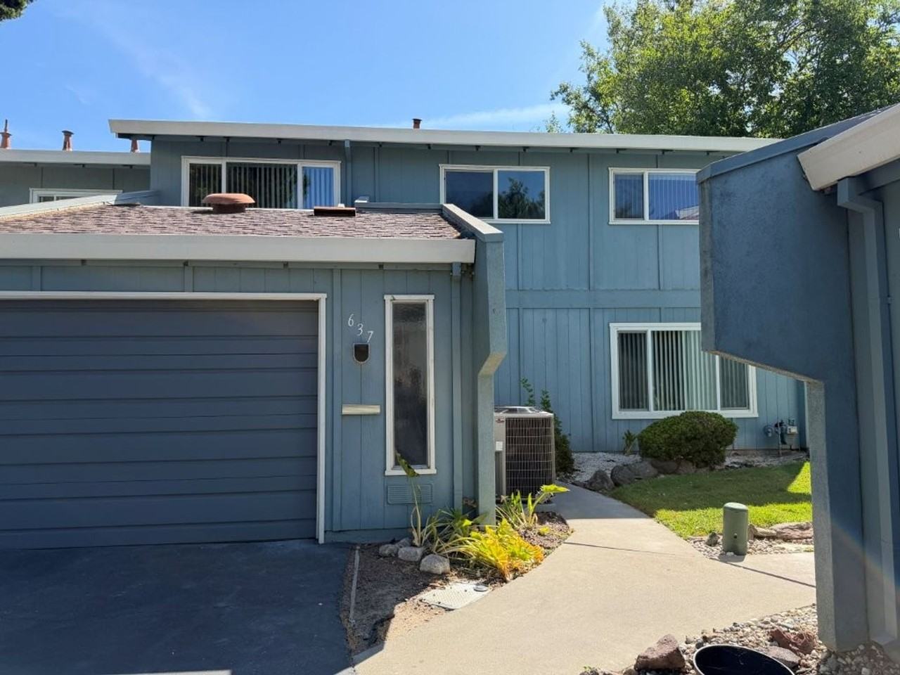 637 Knollwood Dr - Photo 2 of 29