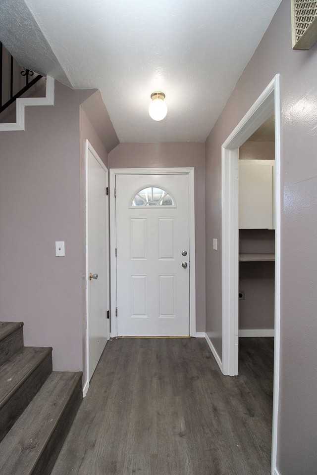 1120 Se Baseline St #1-4 - Photo 2 of 23