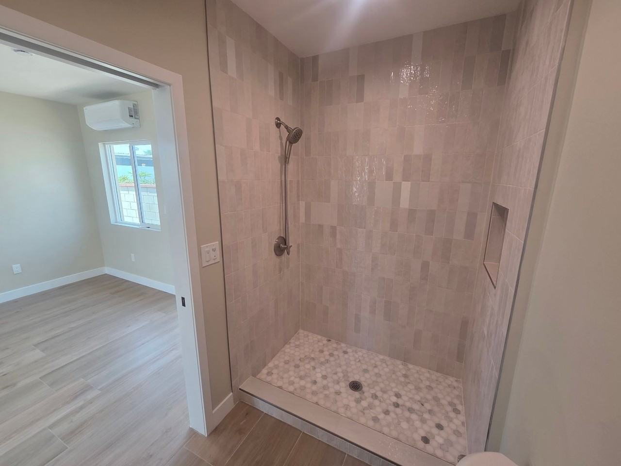 257 E Edna Pl - Photo 6 of 6