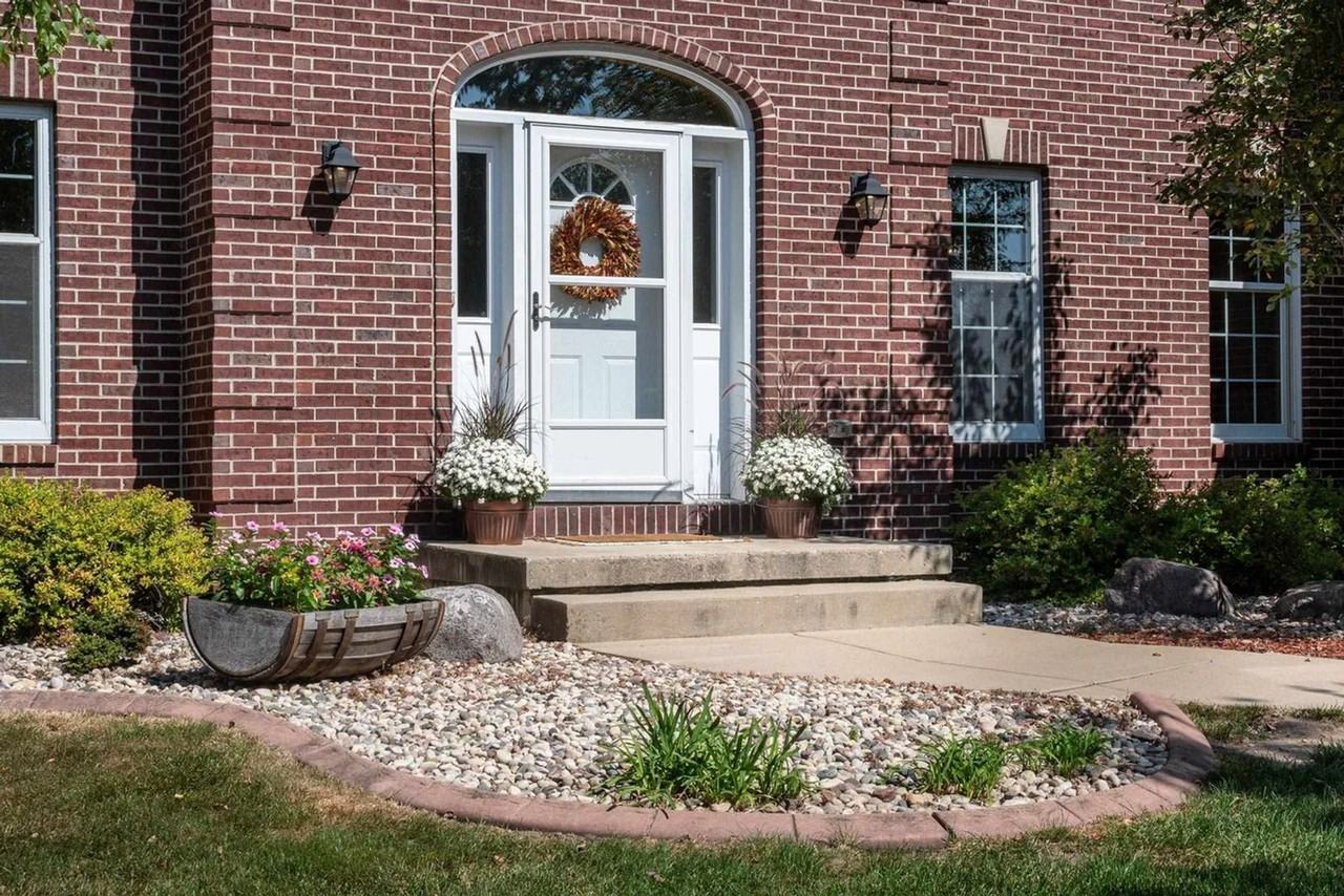 1245 Saint Patrick Way - Photo 2 of 50