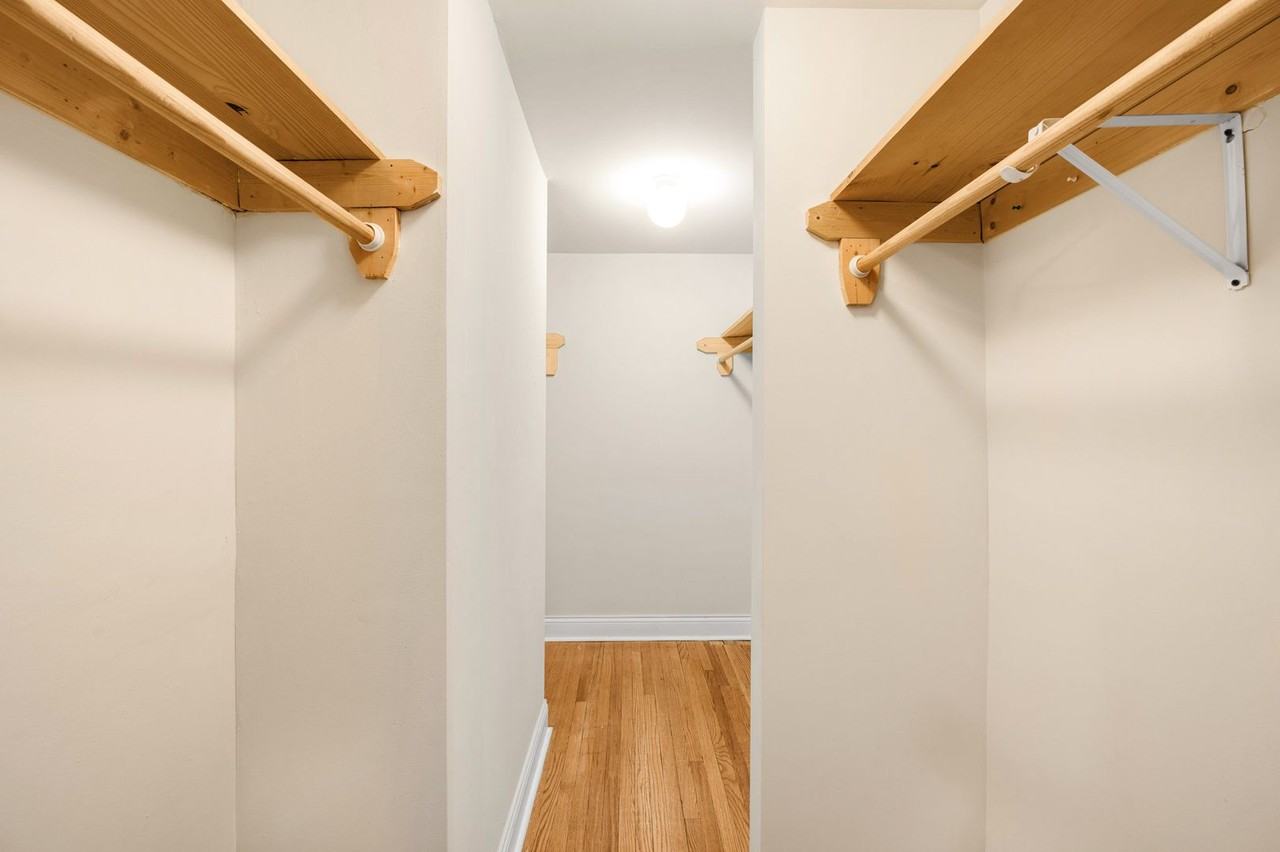4934 S King Dr #2 - Photo 7 of 16