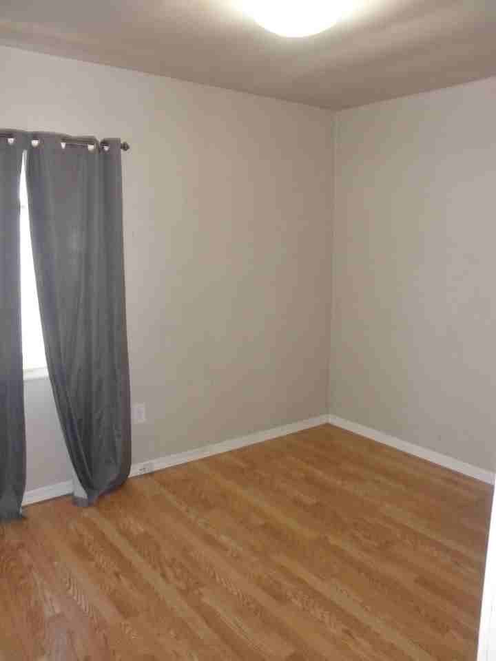 1120 3rd St Nw - Photo 5 of 8