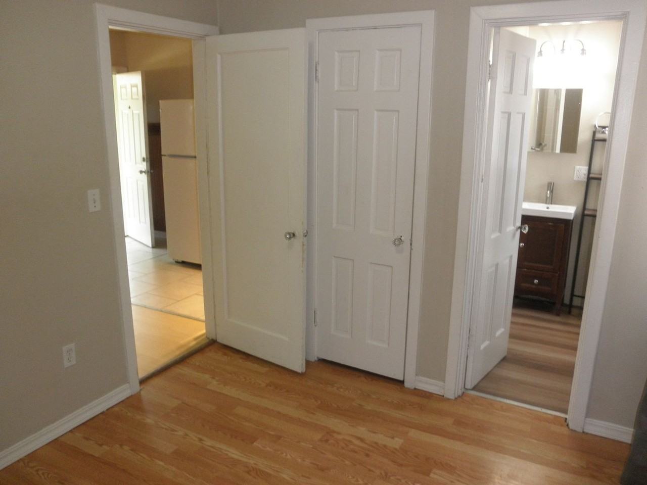 1120 3rd St Nw - Photo 7 of 8