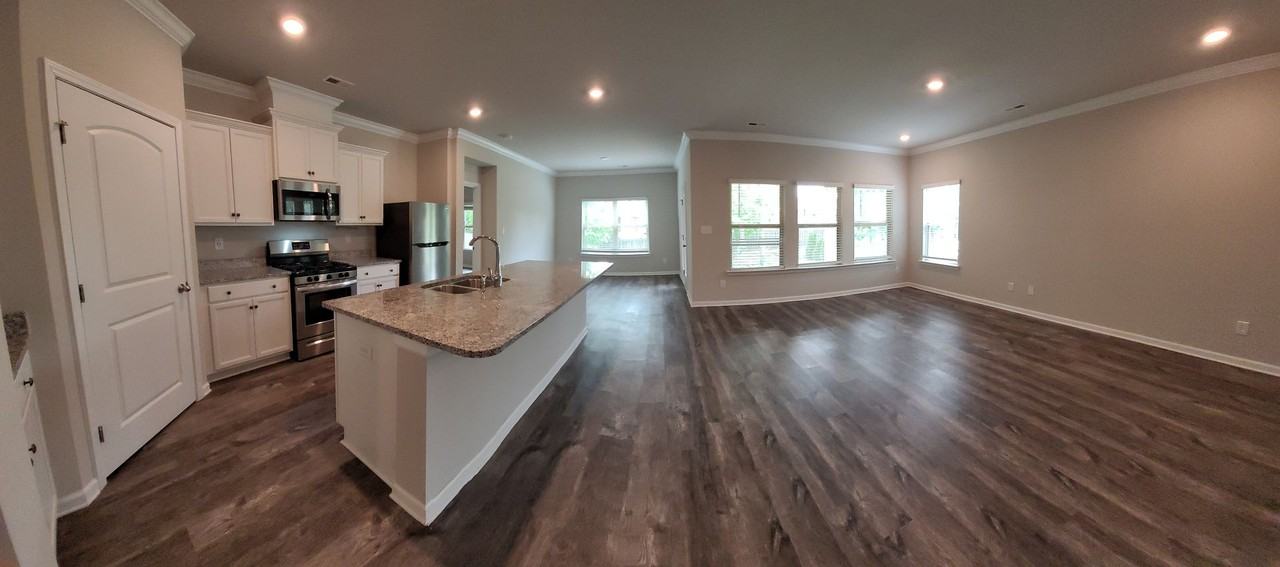 322 Ivyleaf Dr Nw - Photo 2 of 9