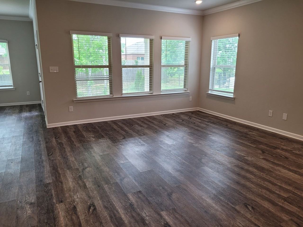 322 Ivyleaf Dr Nw - Photo 3 of 9