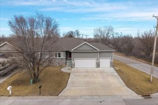2602 Fountain Cir - Photo 1 of 1