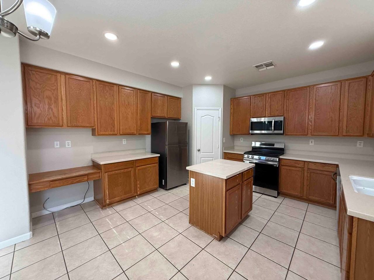 8674 Nemea Way - Photo 4 of 36