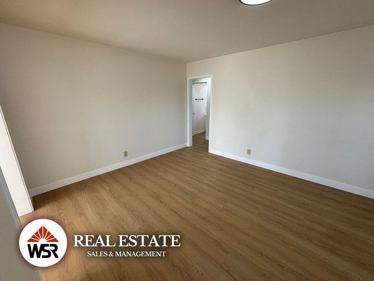 24352 Eucalyptus Ave - Photo 3 of 23