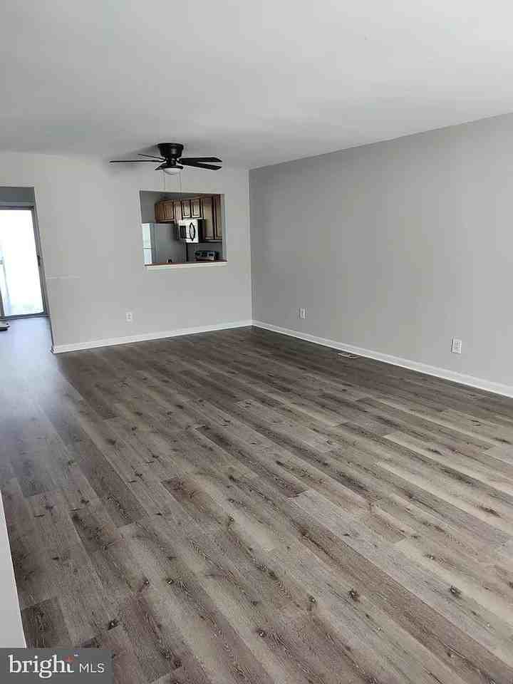 1424 1424 Saint Micheal Court - Photo 4 of 10