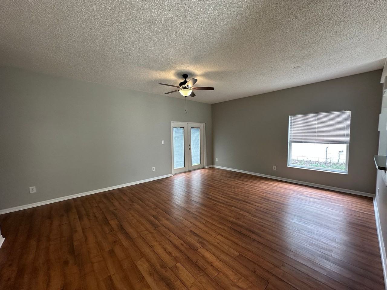 313 Heritage Estates Ln - Photo 4 of 11