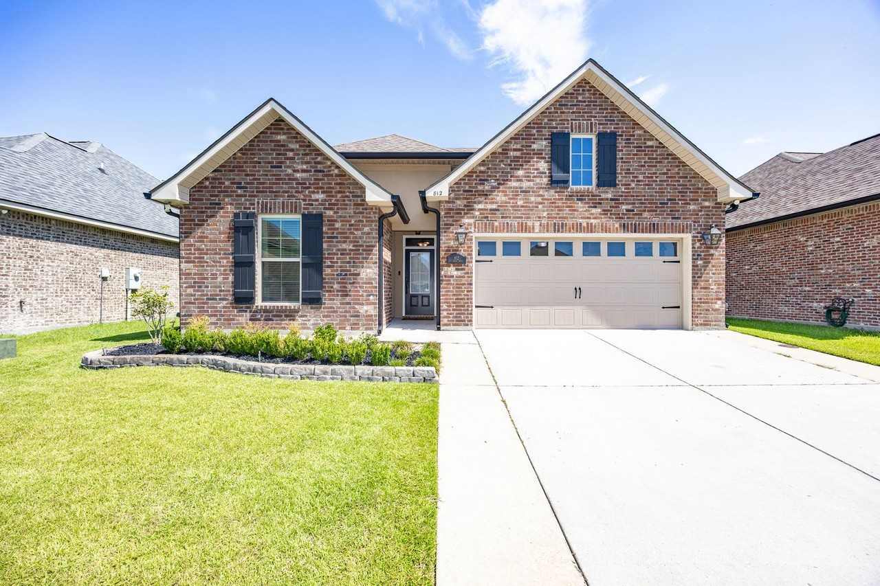 812 Beaumont Dr