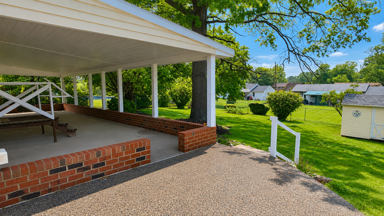 786 Roger Rd - Photo 2 of 15