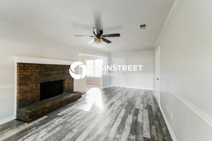6757 River Birch Rd - Photo 3 of 15