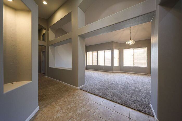 343 W Canary Way - Photo 3 of 45