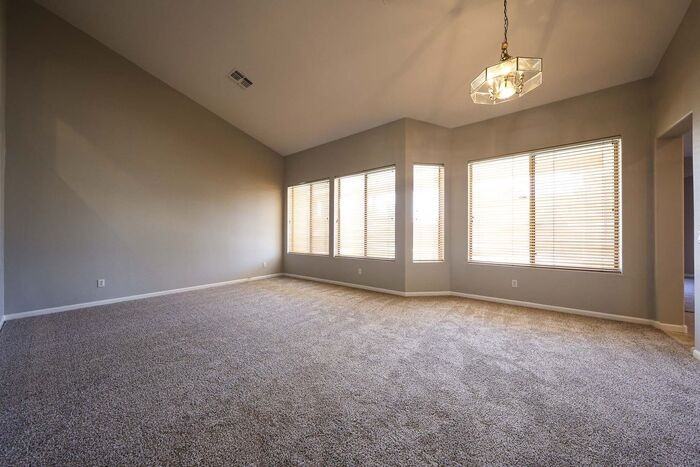 343 W Canary Way - Photo 4 of 45