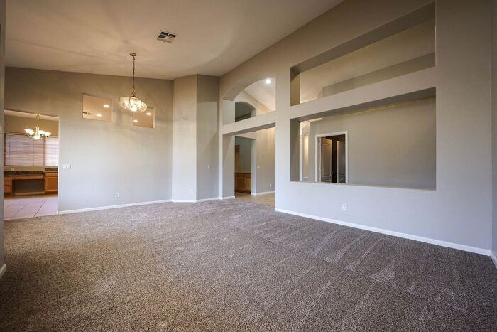 343 W Canary Way - Photo 6 of 45