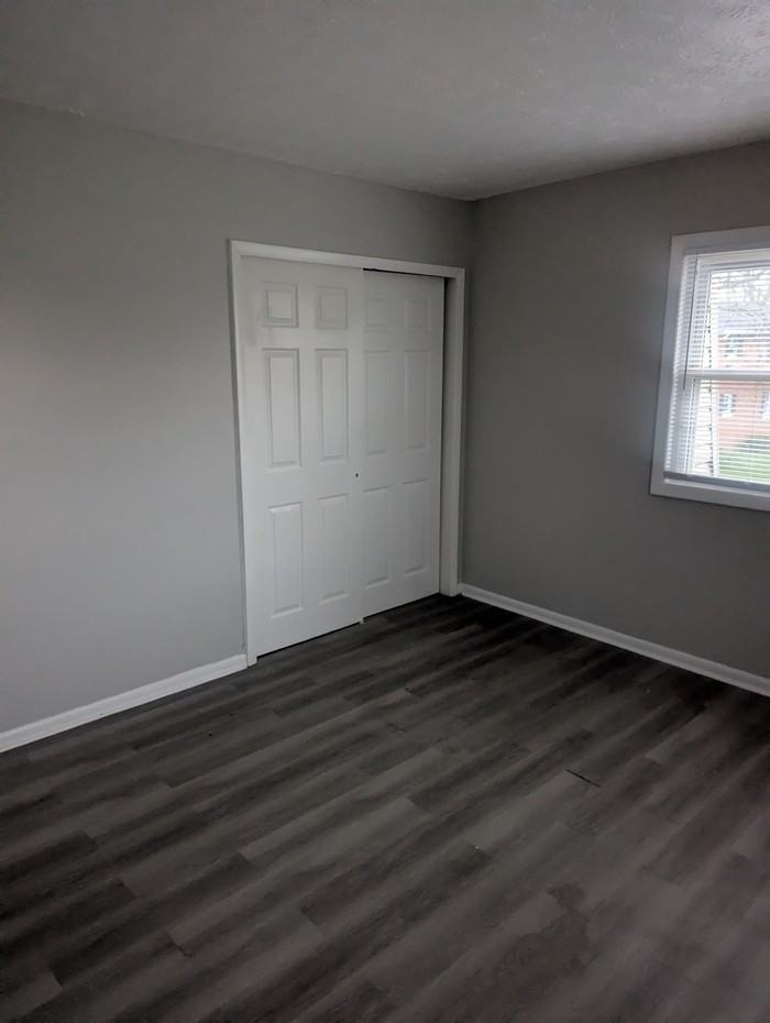 1854 Augusta Dr #33 - Photo 2 of 11