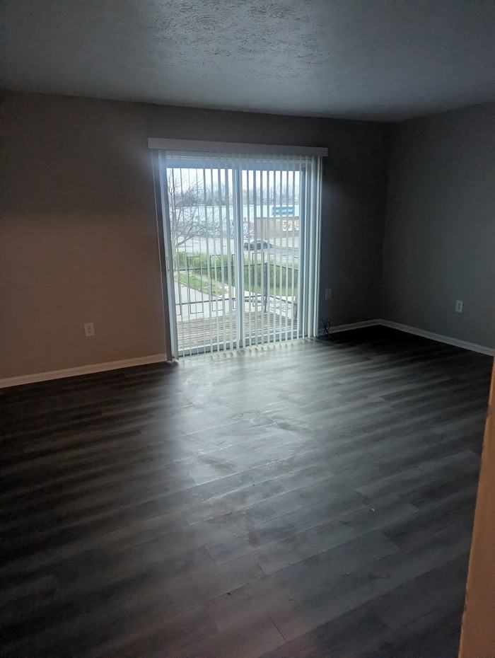 1854 Augusta Dr #33 - Photo 7 of 11