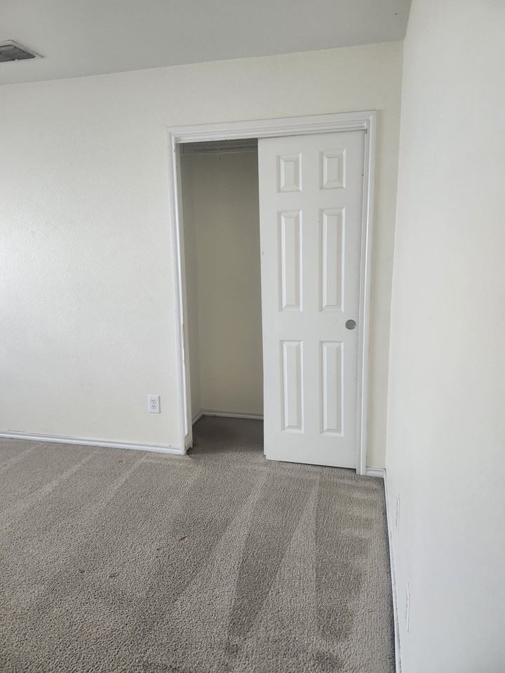 3414 Ironwood Fls #NA - Photo 7 of 20
