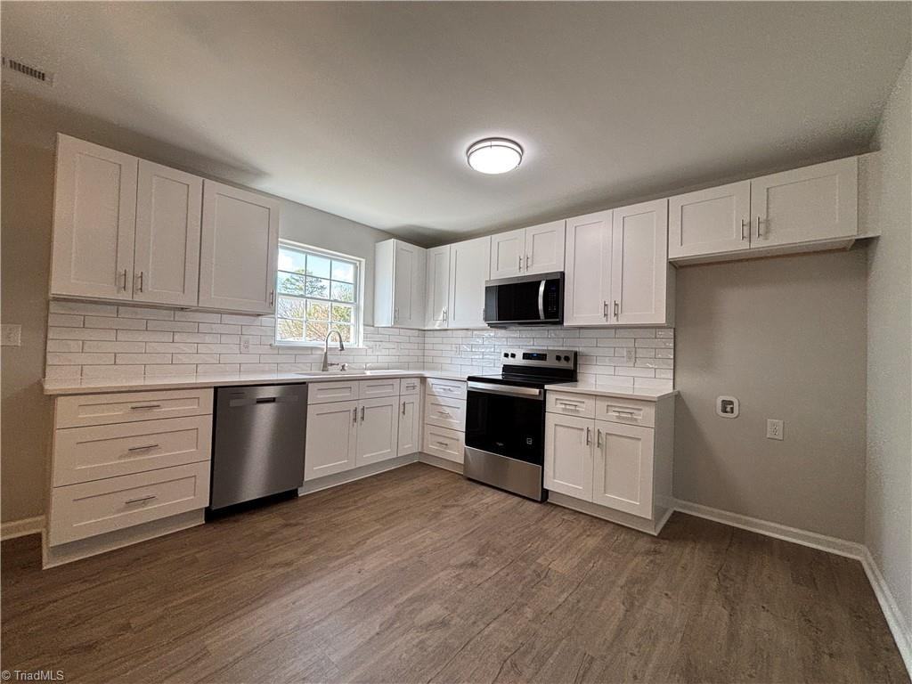 1404 Ardmore Dr #NA - Photo 4 of 11