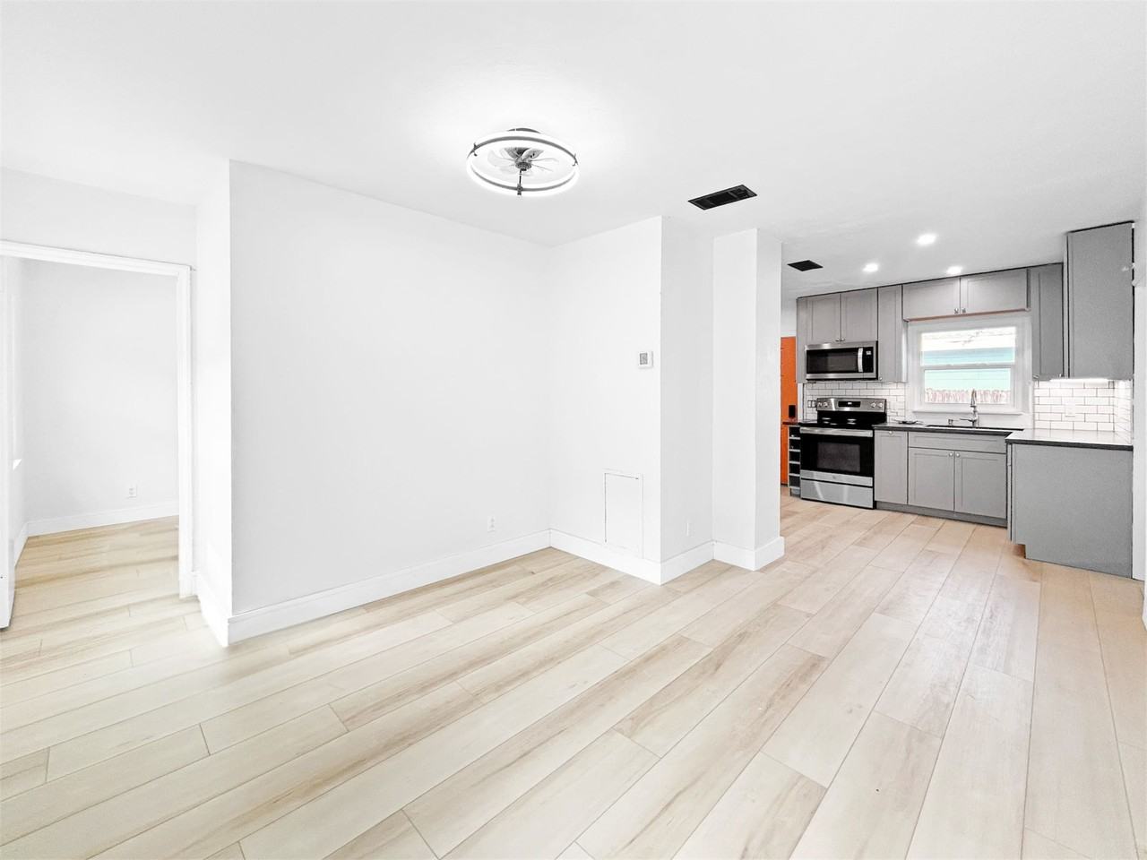 5021 9th Ave S #NA - Photo 2 of 19