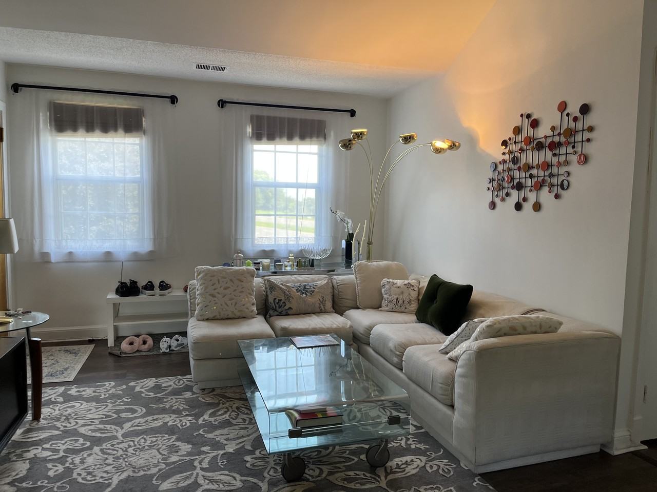 2405 Arlington Blvd #201 - Photo 4 of 29