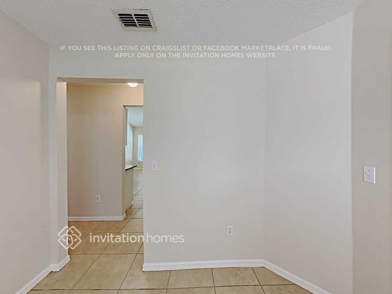 409 Nw Concord Dr - Photo 5 of 21