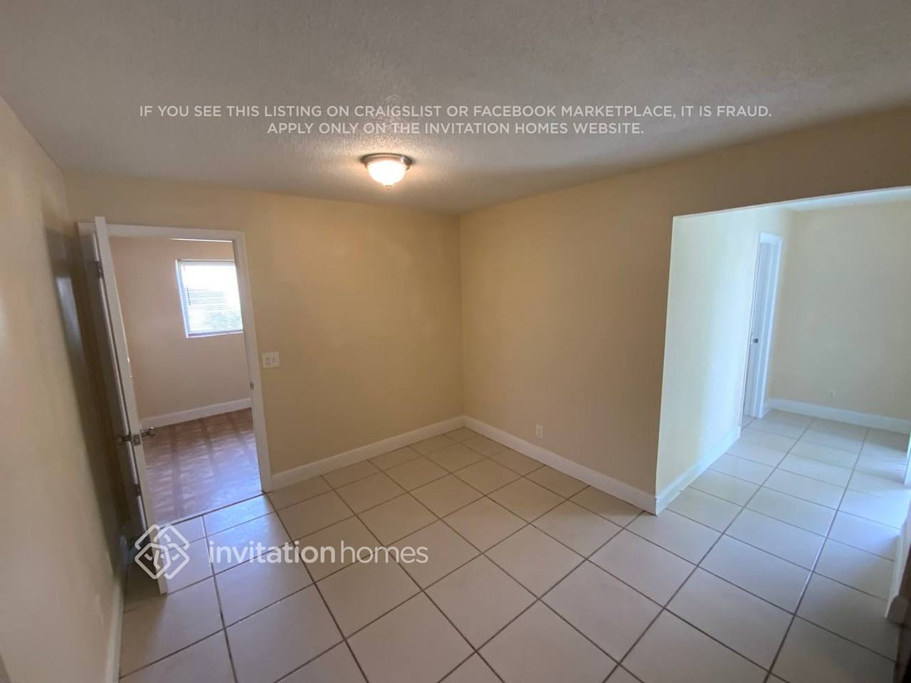 3070 Se 1st Pl - Photo 3 of 15