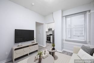 839 Leavenworth - Photo 1 of 1