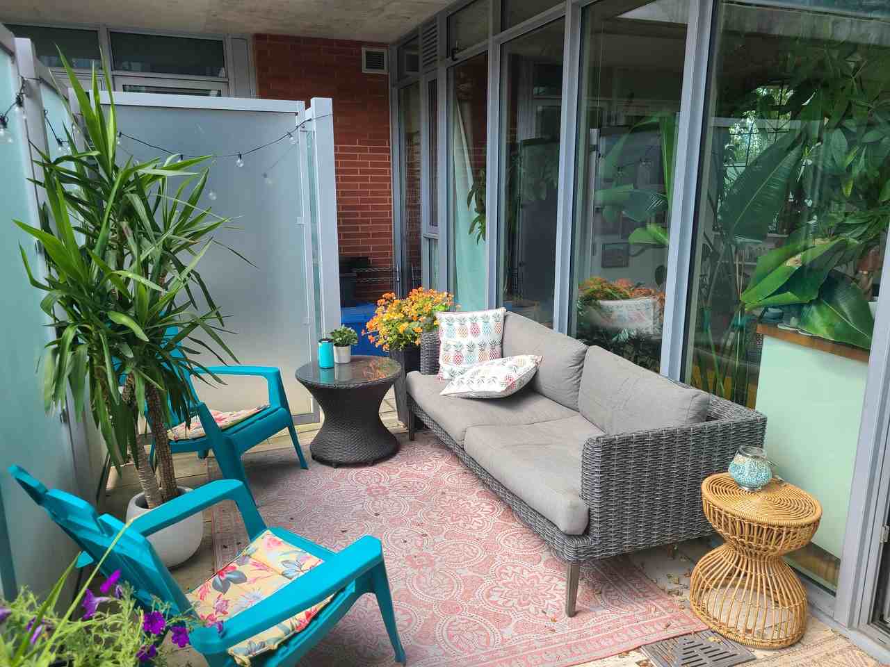 340 McLeod Street - Photo 2 of 23