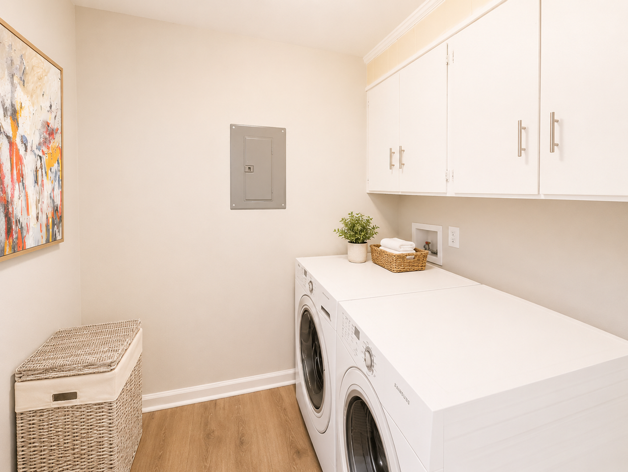 Now Leasing - Photo 7 of 10
