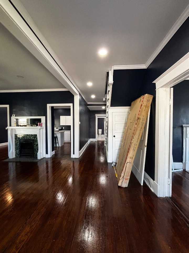2009 N Main St - Photo 7 of 11