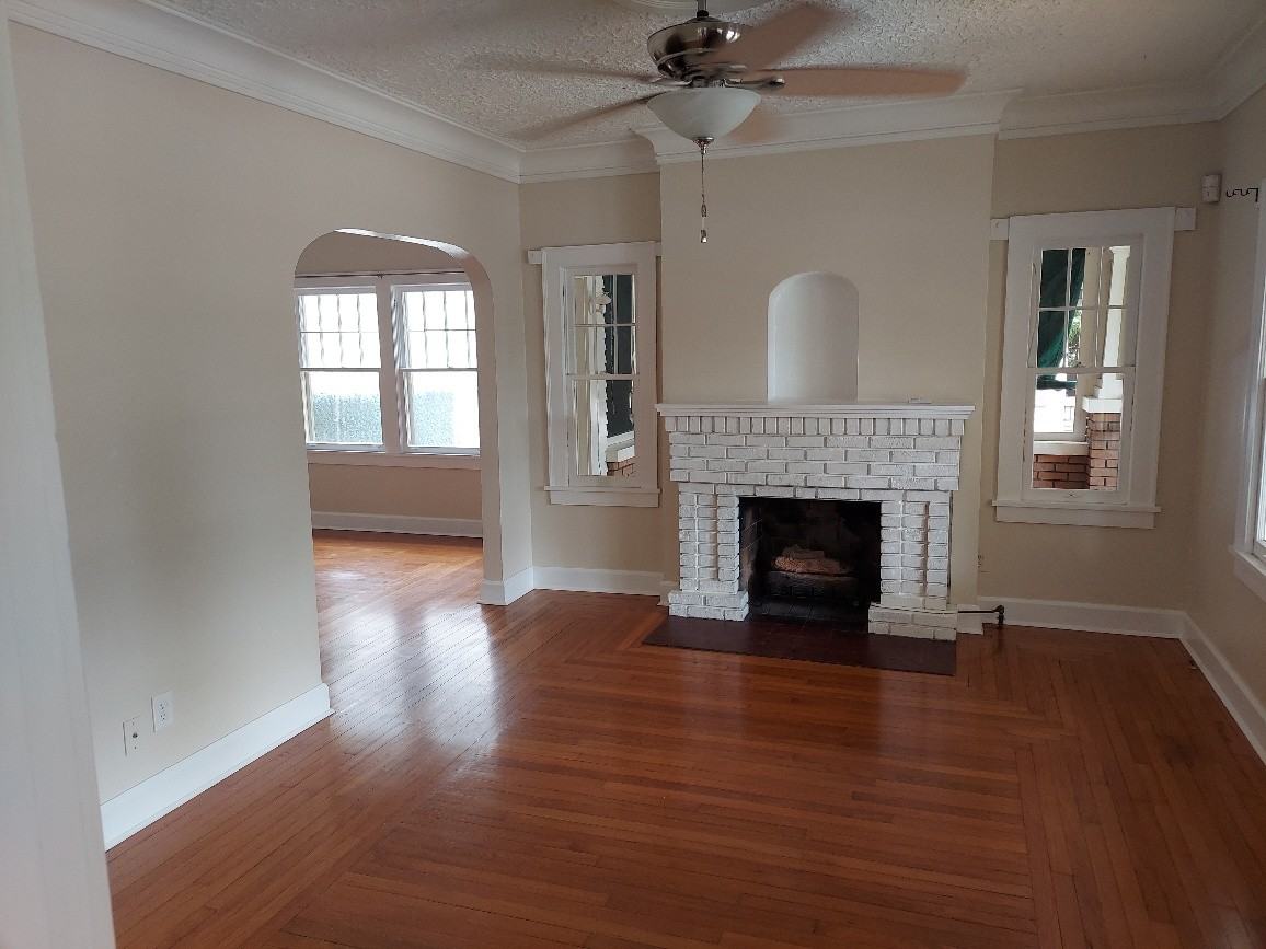 2135 Burlington Ave N #1 - Photo 2 of 14