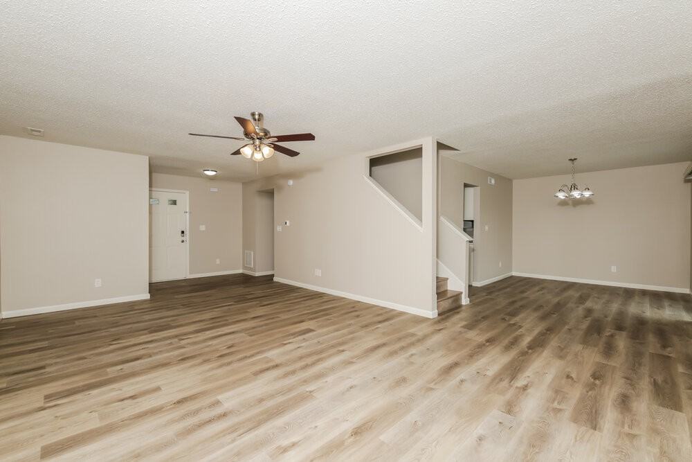 649 Meadows Edge Ln - Photo 4 of 17