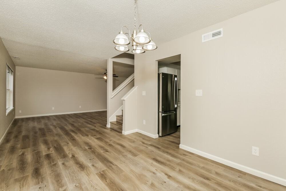649 Meadows Edge Ln - Photo 6 of 17