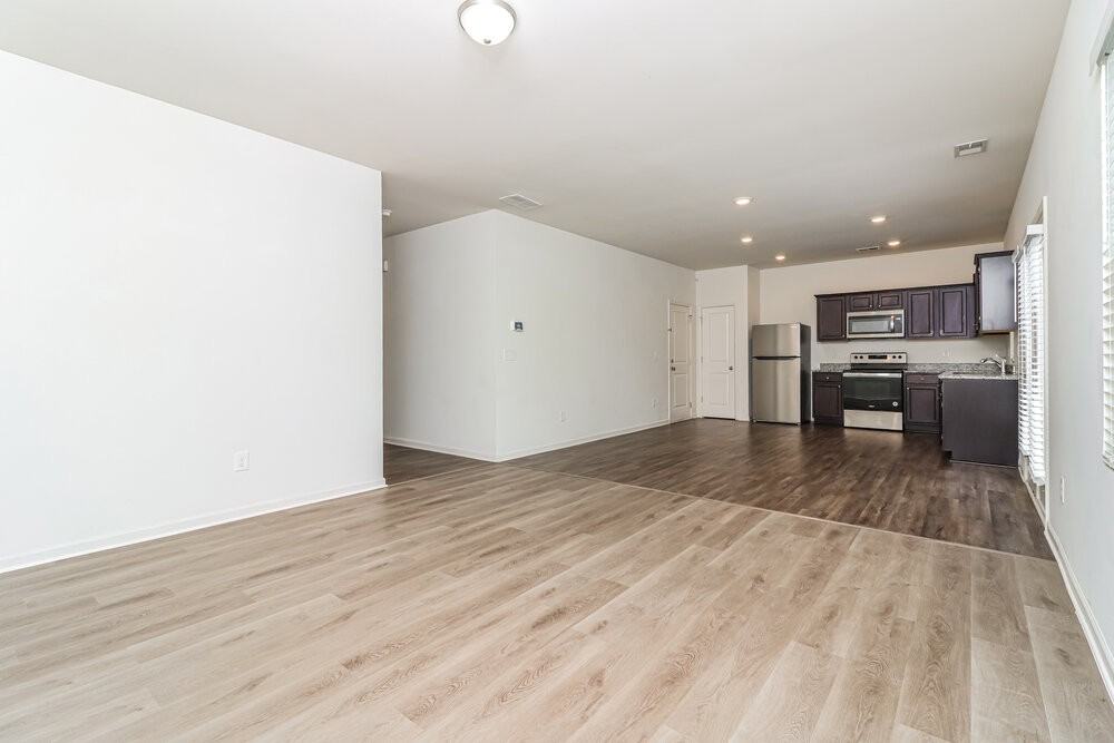44 Meriwether Ln - Photo 6 of 17